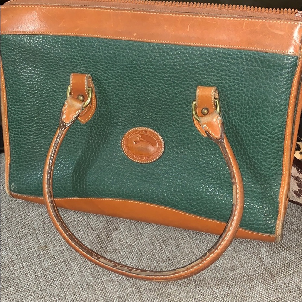 Vintage Dooney & Bourke satchel